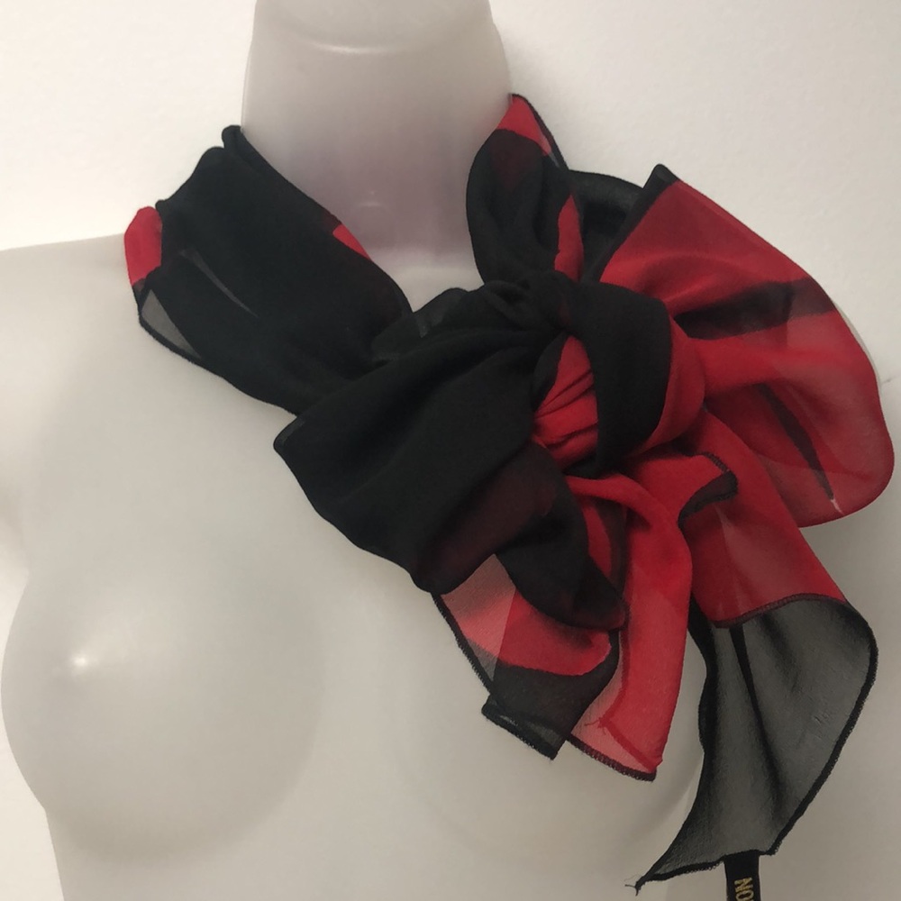 Nora Lottie Stunning Floral Black Red White Oblong Scarf Silk Chiffon. VTG EC